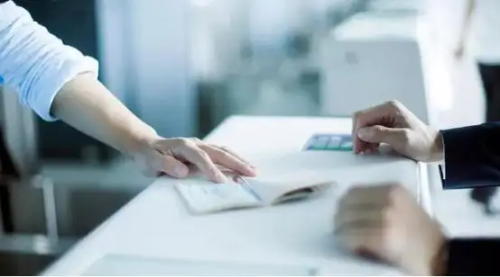 主要研究者想要臨床試驗數(shù)據(jù)做額外數(shù)據(jù)分析，能給他嗎？(圖1)