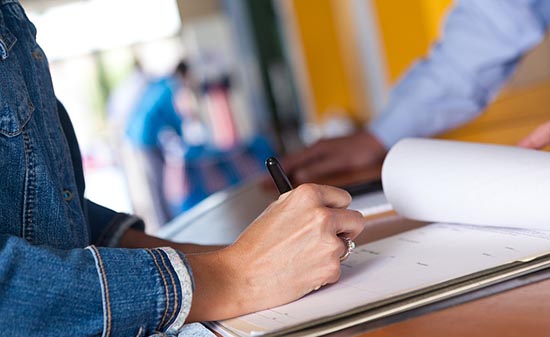 異地醫(yī)療器械注冊該如何辦理？能否委托異地CRO公司代為辦理？(圖2)